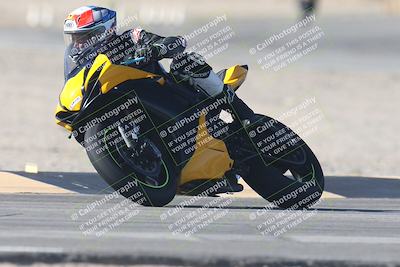 media/Sep-20-2025-Race Pace (Sat) [[d4e1b33f4d]]/Verified/Turn 2 (920am)/